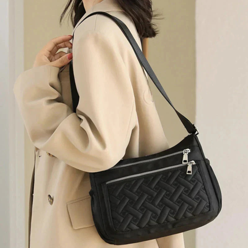 Ellison & Clarke™ | Nylon messenger bag
