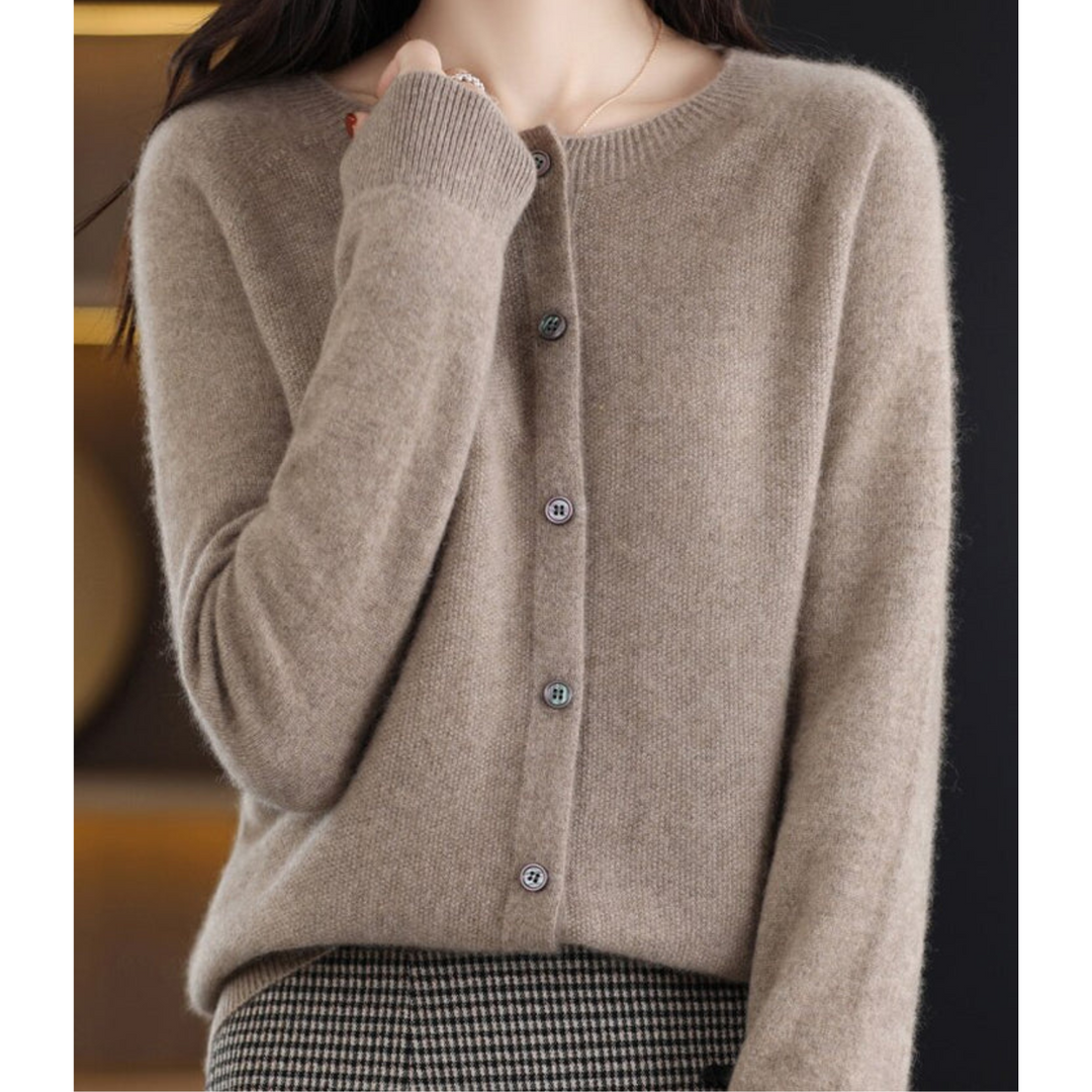 Elara | Women’s Button Cardigan in a Soft Relaxed Fit
