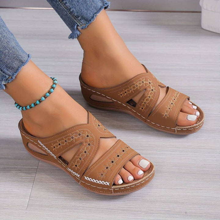 Thea | Women's Slide Sandals with Embroidered Detail