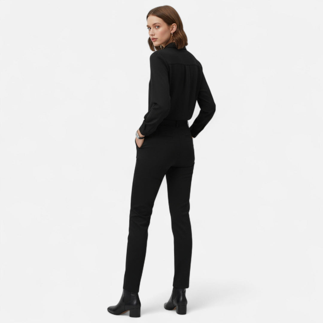 Vivian | Women’s Blouse with a Clean Collared Shape