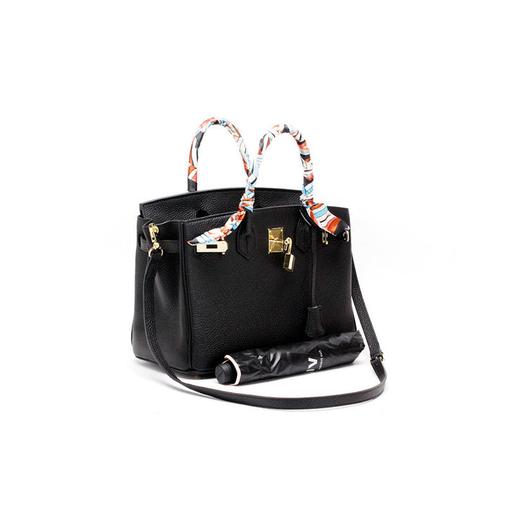 Amelia | Women’s Handbag with a Structured Top Handle Design