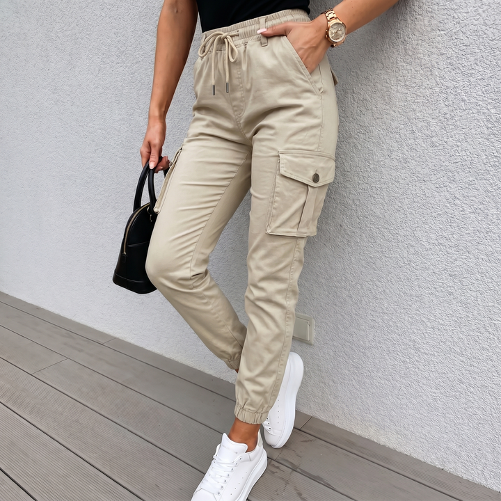 Nova | Women’s Cargo Trousers in a Tapered Everyday Fit
