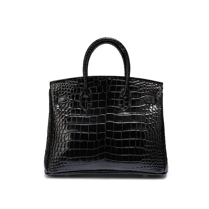 Amelia | Women’s Handbag with a Structured Top Handle Design