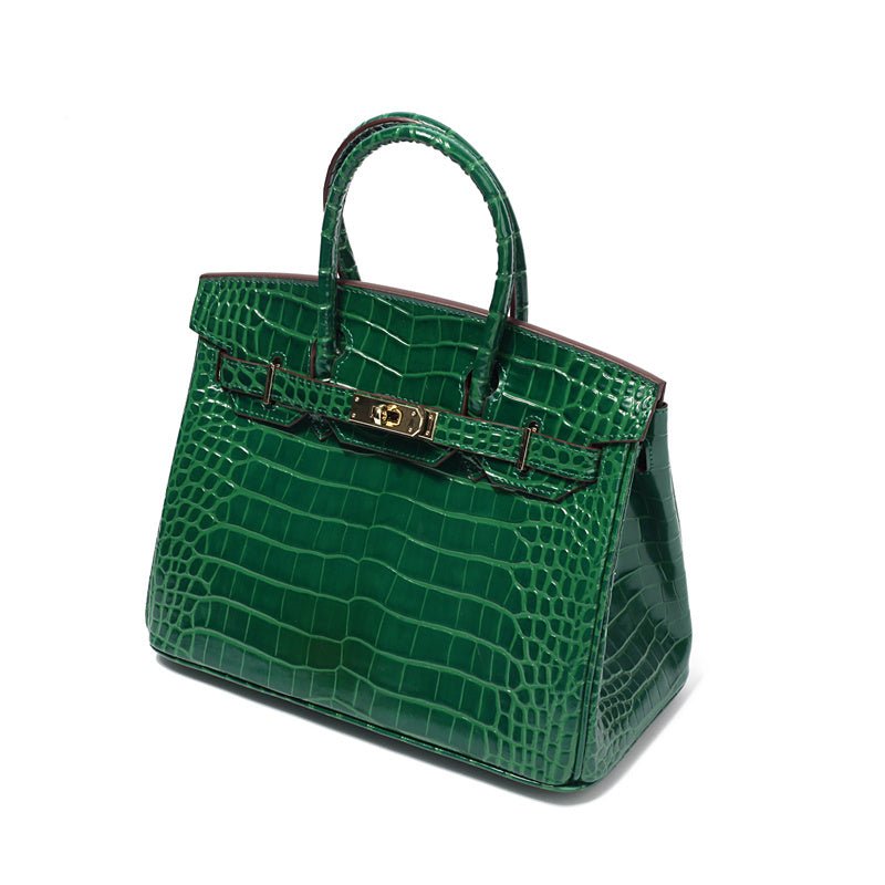 Amelia | Women’s Handbag with a Structured Top Handle Design